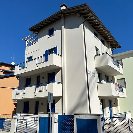 Residence Stefania Appartamenti Piano Terra - Agenzia Cocal Каорле Экстерьер фото