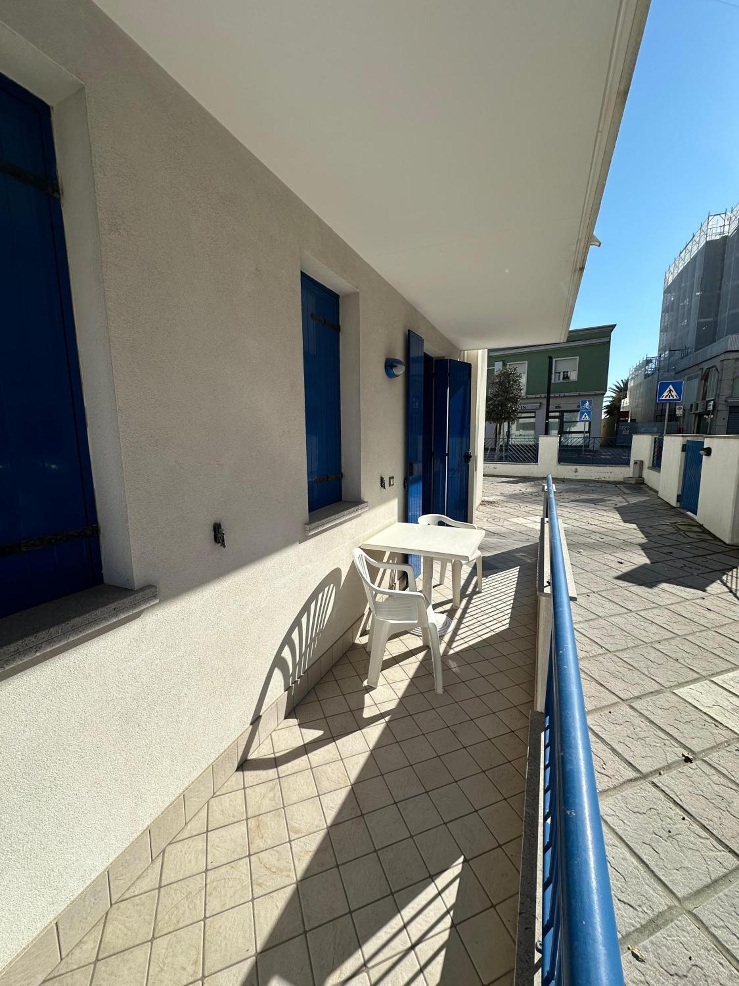 Residence Stefania Appartamenti Piano Terra - Agenzia Cocal Каорле Экстерьер фото